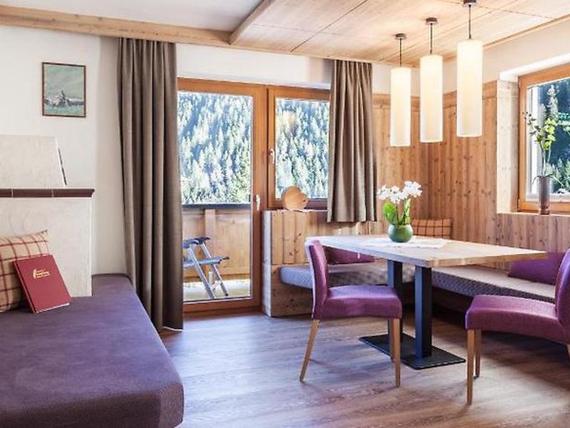 8AA7A61F9A7D74C3C11DFC74C8A90BA2