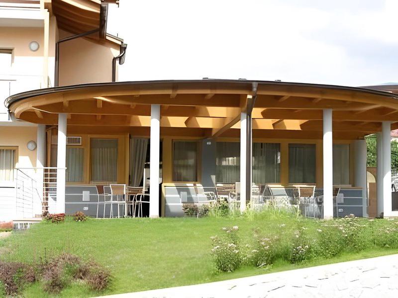 57FF386E04D5E8FAE59A134F80C6CAC0