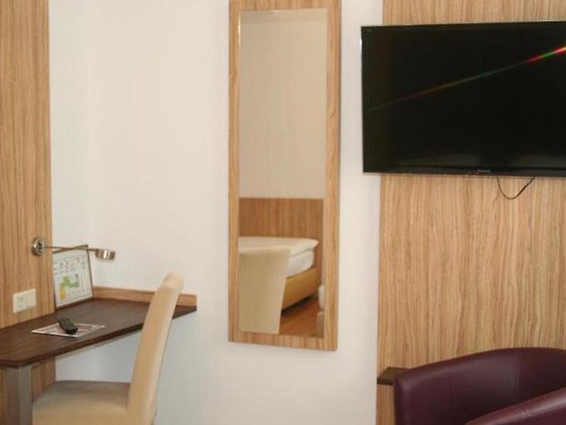 BCE3F8755C1087E912C75A447A192196