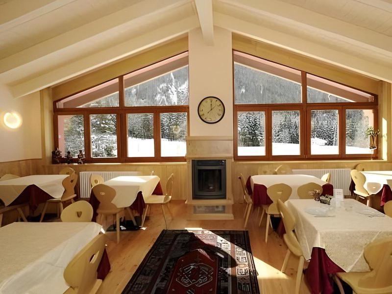 3D08A16C9292825ECE84A3F879C0A669