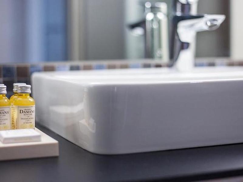 9132DC5AD3808E7495894270F9FC25F4