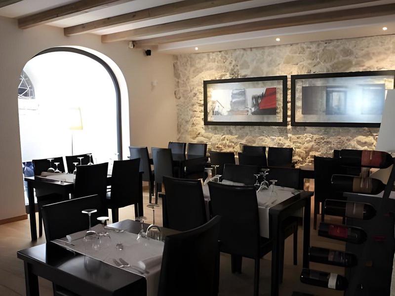 CCB0FB5E6B402DD37C4EF80D33084107