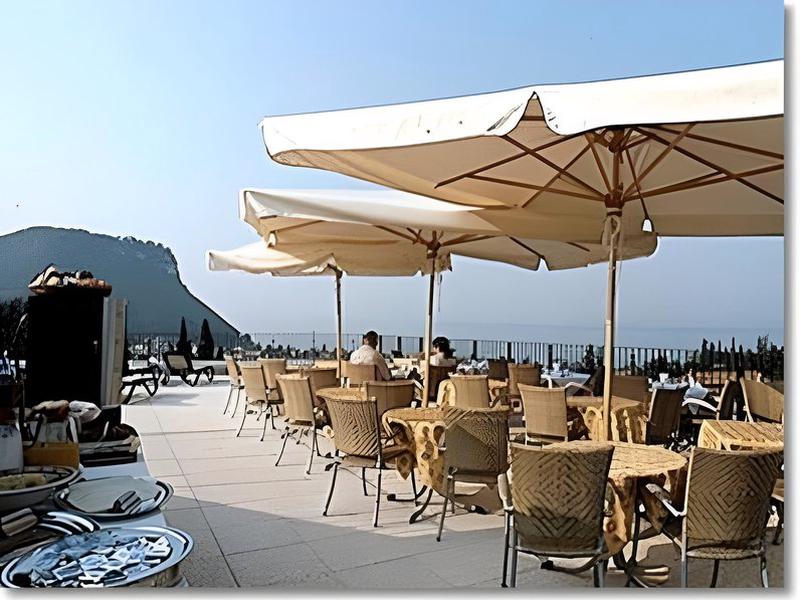 37E7F58A8966291B3F6156A838D0FCE2