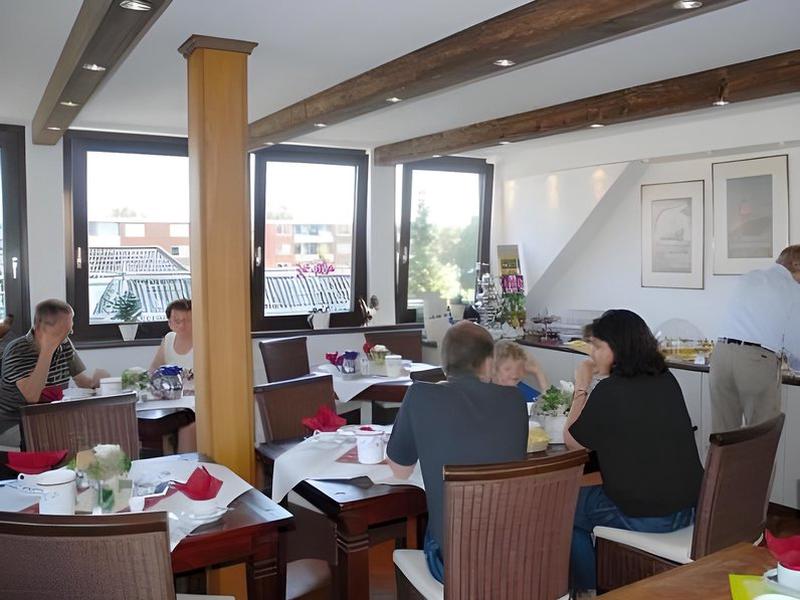 AAEE6117B099D4B0245614F15E1F5276