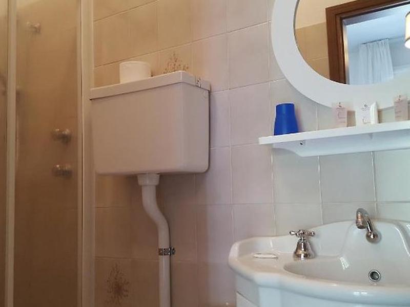 5471ECC8C6F944F353094C5216F79BD0