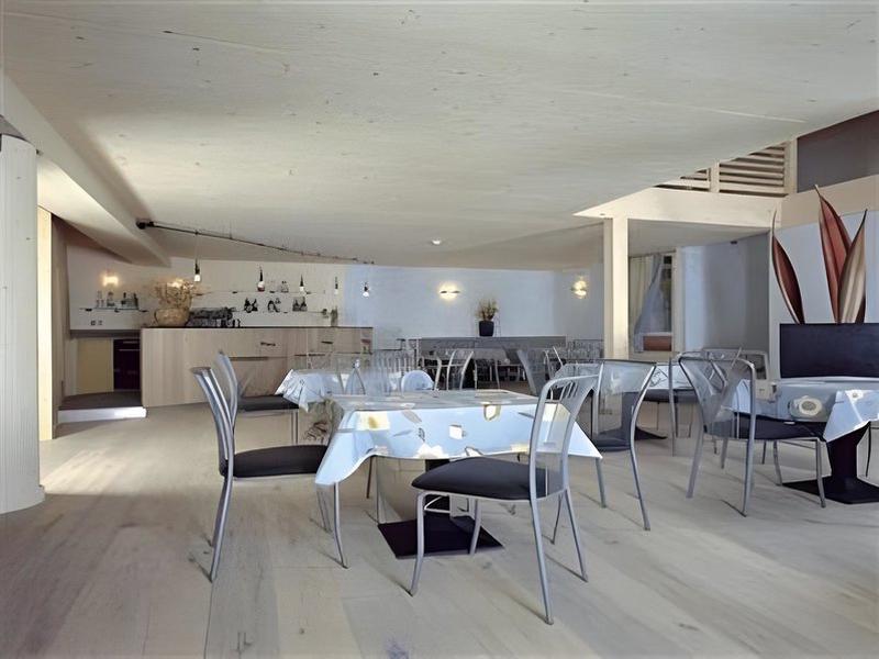 8161A36A82B17727581CFC0B84A4D93B