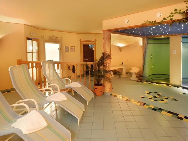 EAC88D41C6DADC0E39B4B5975531DE02