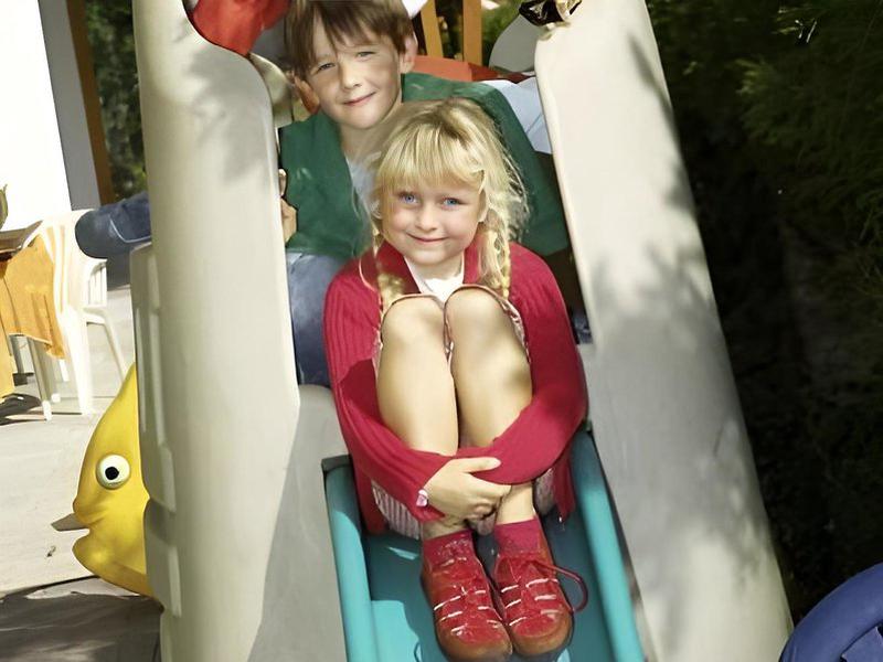 845E8F7C1BC8F2476703A0B9D556DC27