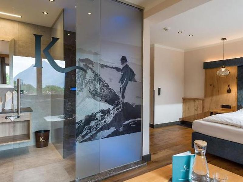 FA5535146FD07D7A8B7B18979ABE55E9