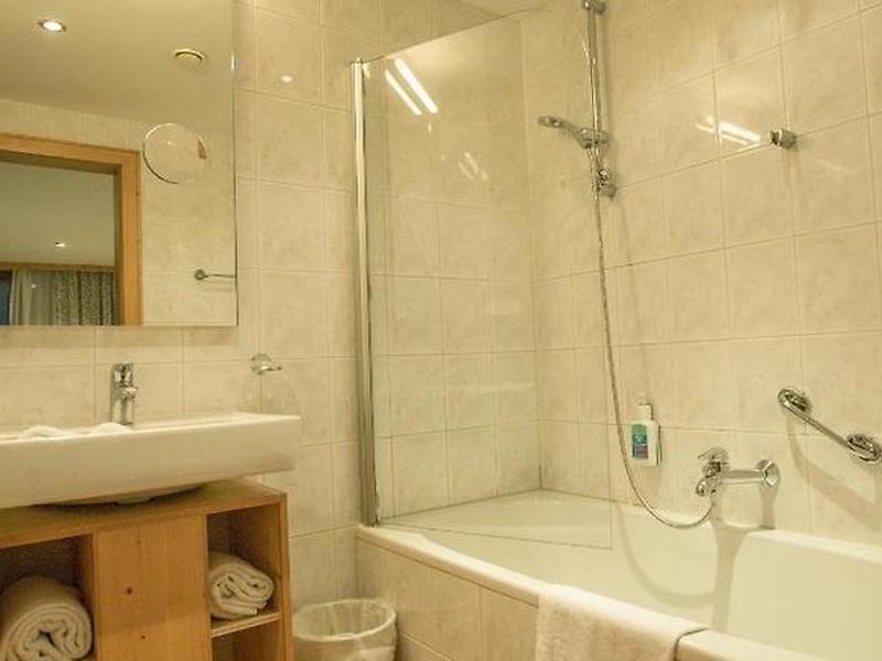 30DD2F131898936520E7CF822E50EF2C