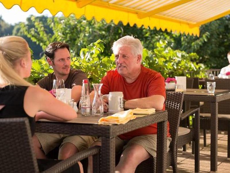 CA22E97EE6FEF0577901BA58624D1C60