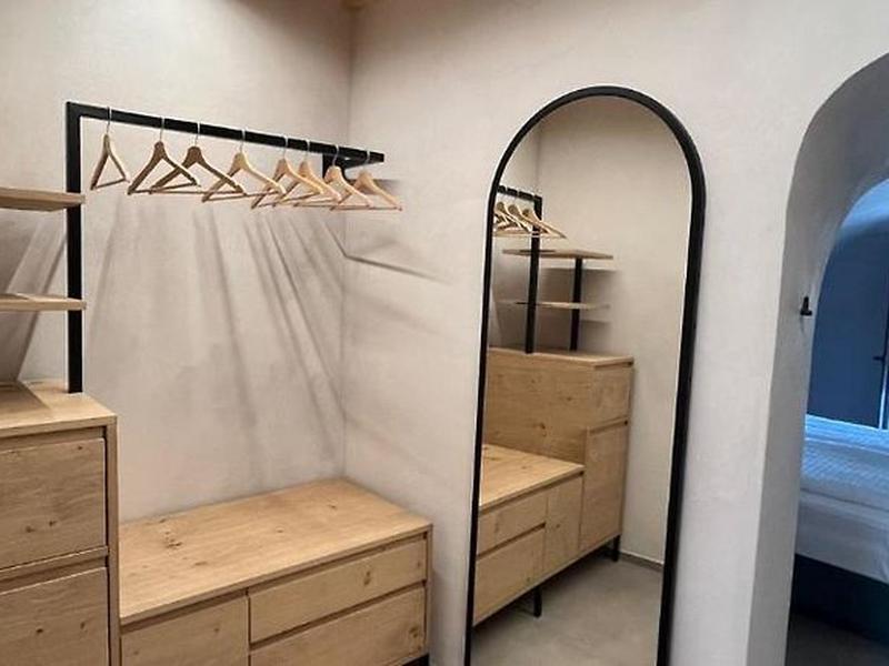 96CA2E9CC7E53595AD11C111E578C0B1