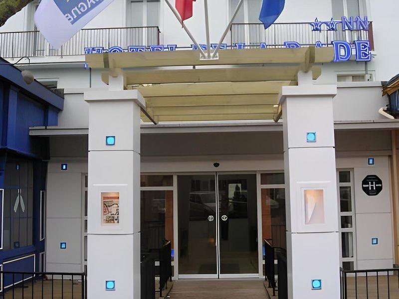 58D70721106FD12D7C3864FA19F74935