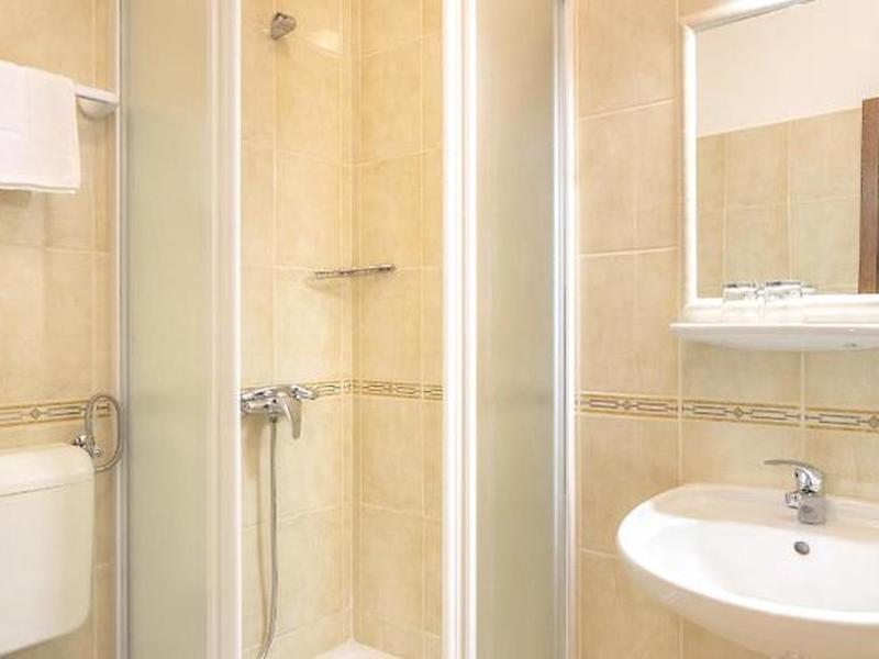 8C865C56E238B0992B271AF587B81599