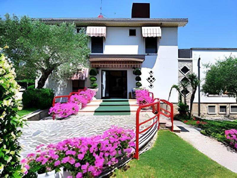 452B1DF04AE6948BE0E9B4520A9CAAFE