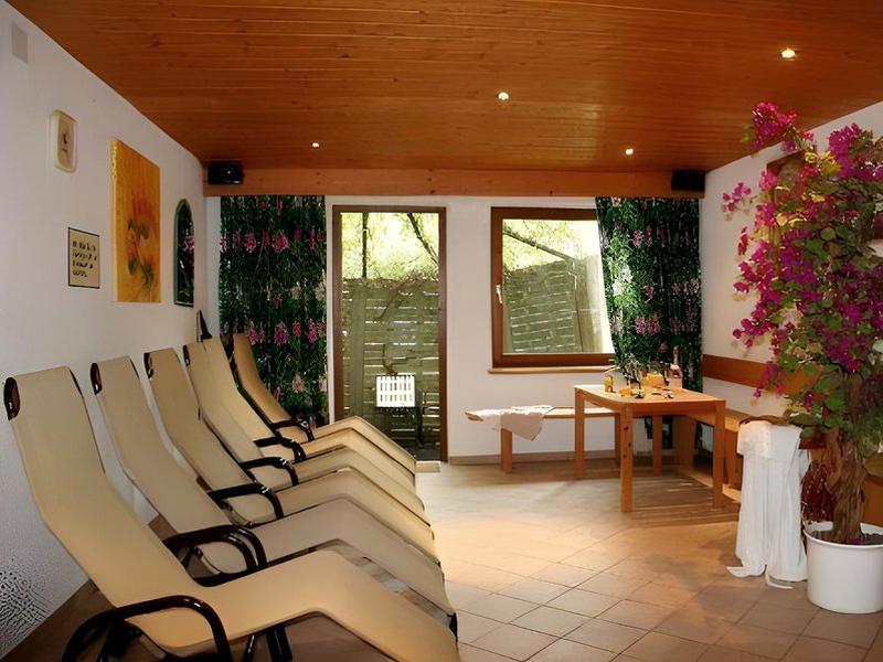 E9277AD5E8C135DBE42007DE17A60A21