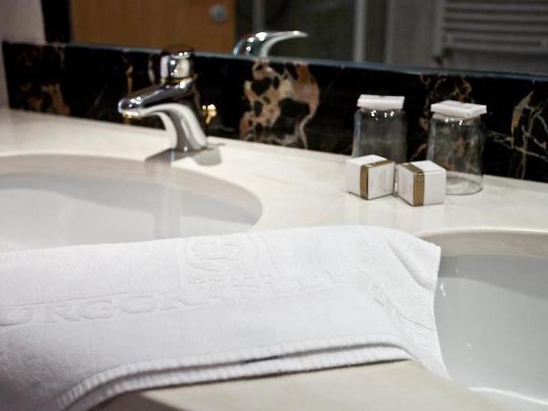 615378B3F2FC96B26ED5BF3DFB0A4E1B