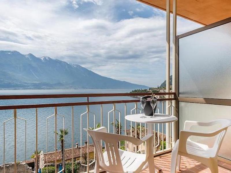 CD9B39B9A62633BD7B0F300FFF8D28A9