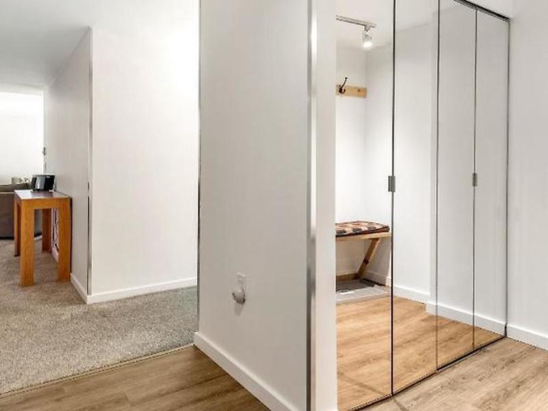 9B8B17AA51E27515DB23AFEFBC39887E