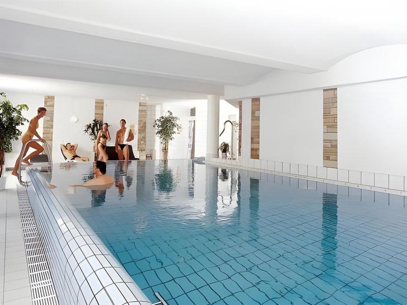 6EF4D207E29D17045A78C577FA5DDF0C