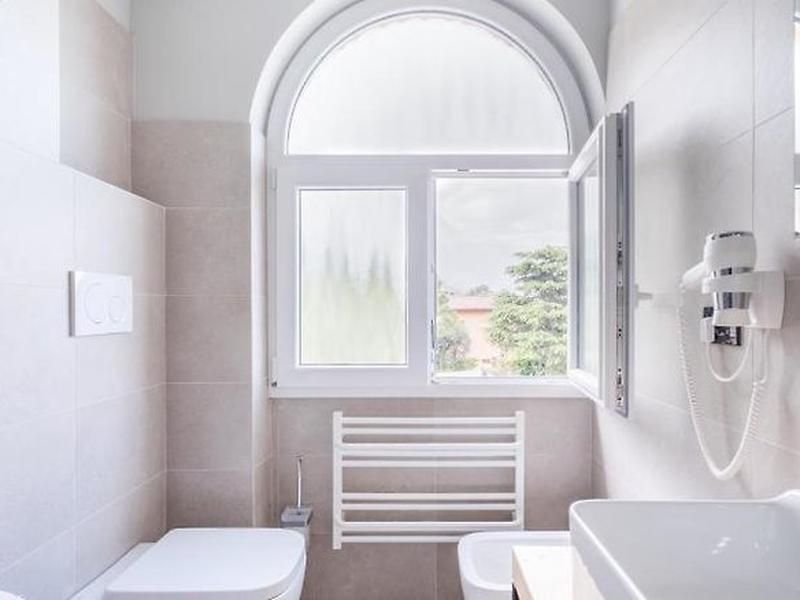 EEBBED70B6480F625BFEF12D6AED10F7