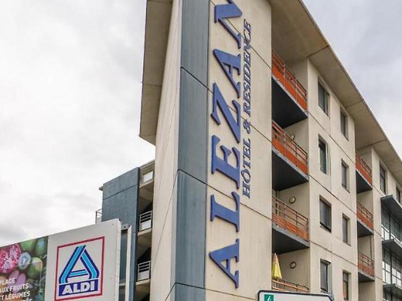 99DDCEF443DEADFA216C7374D2B10E09