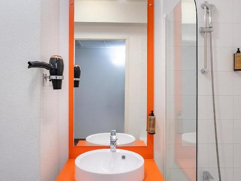 9CCAE0B722B8B7C1D75365342E5706A7