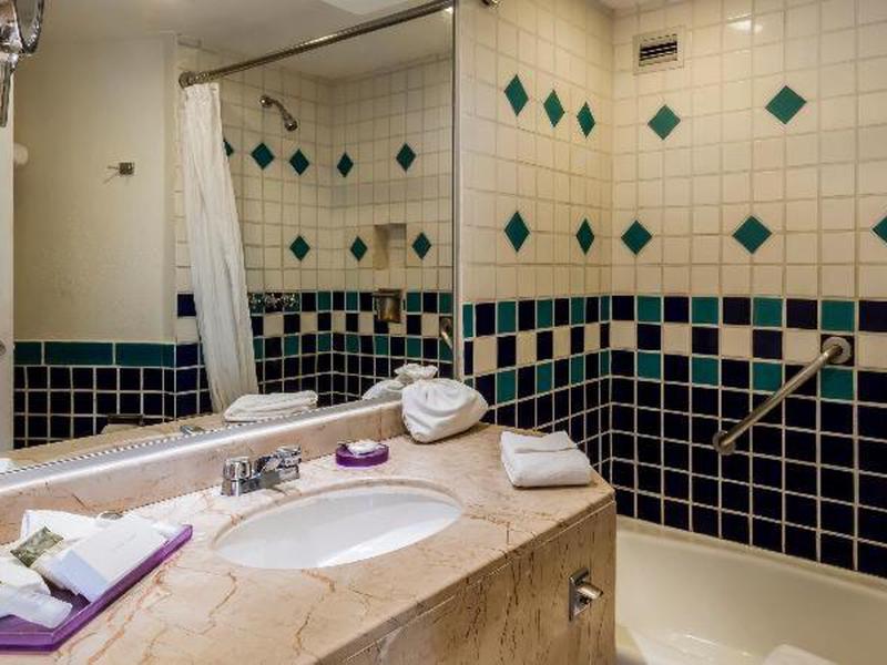 38226DB35B1AFAB58AF747886A999063