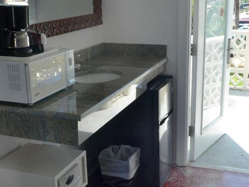 153EB80F62E2D01A391ACBA888E6ECE1