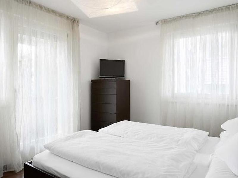 1FE0C012690F4CCCDA07D91C9DD092BD