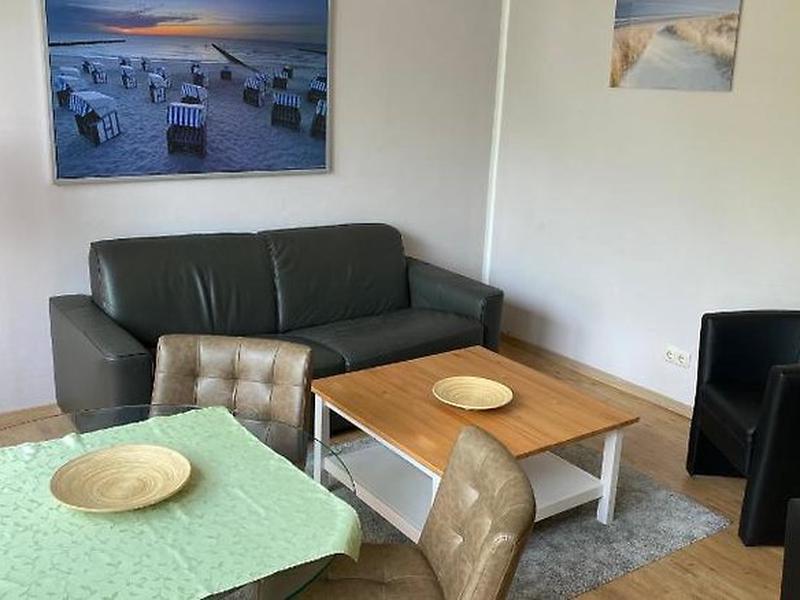 F82A04477A4F6ABAAD305E7D6B8DAB21