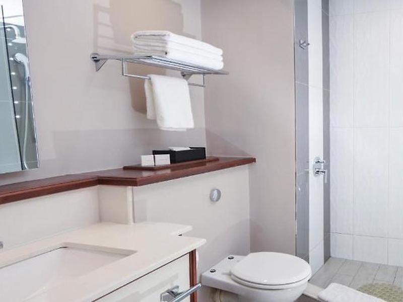 58A66E00BBEC44A816067AC556F6EFD1