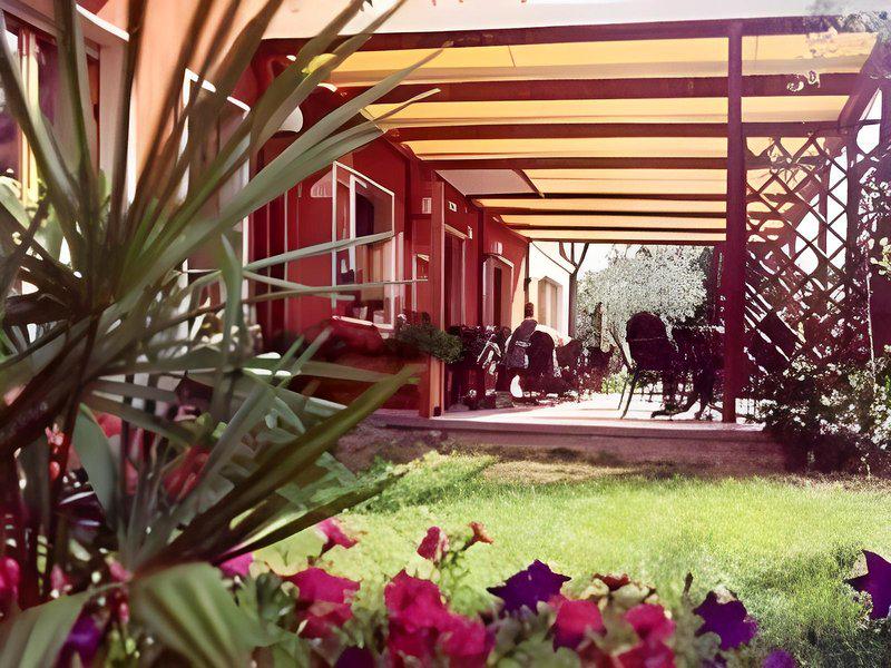 747BAFBCB04265A8D23302733DA88047