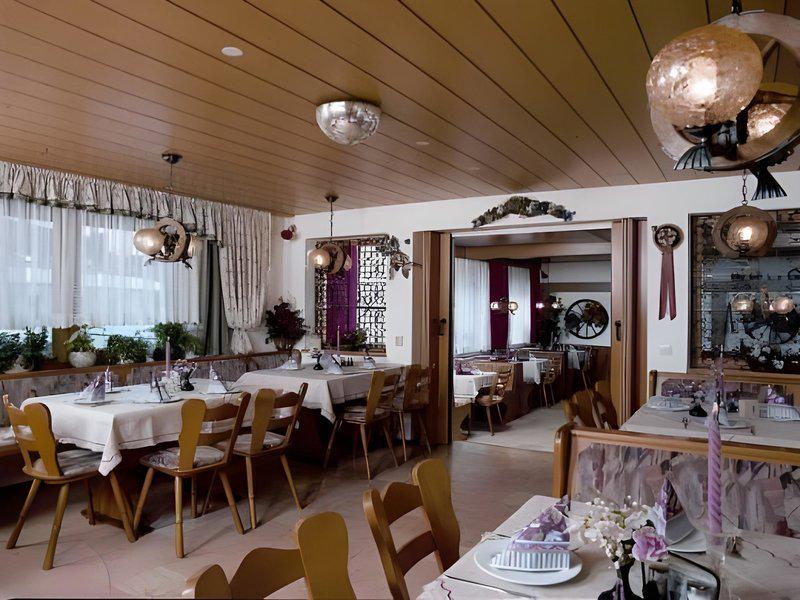 B69FC3C9C03C8DB41B43C37EAA024501