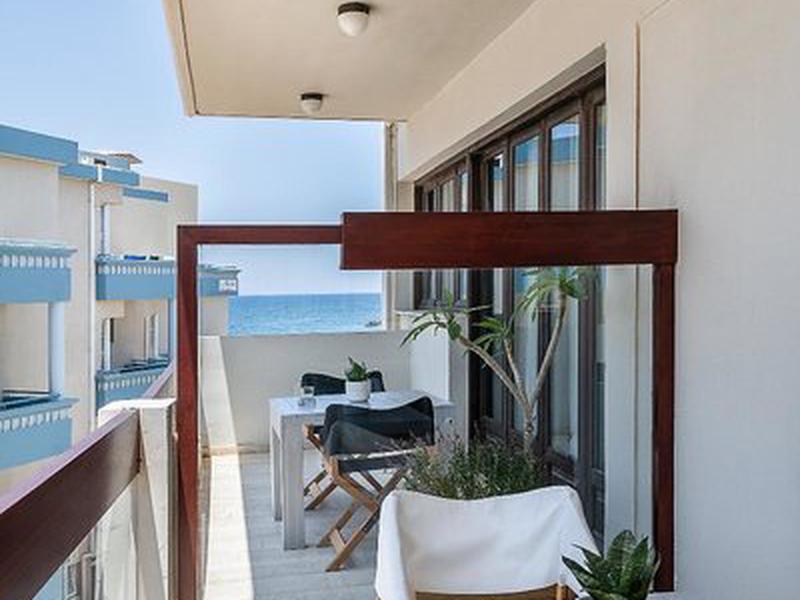 CA979F0FA8F1C1E06CF4C3E2B4832BEB