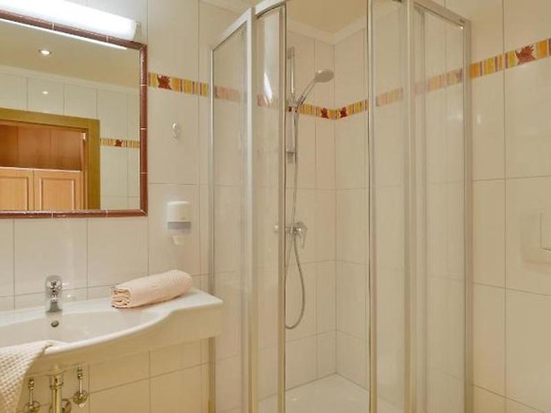 DD38257E10D03B972CE79290199B628C