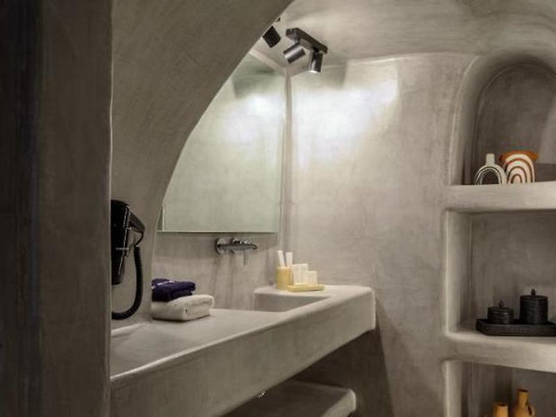 94EB8176404DF3695AA43E17B009B9D2