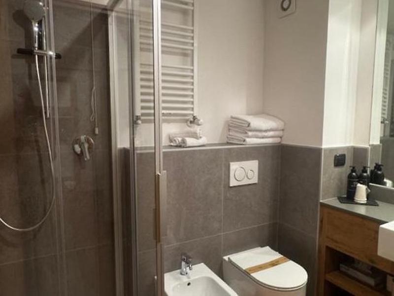 90471D4EF13395F9803EE9D4344FA2AC