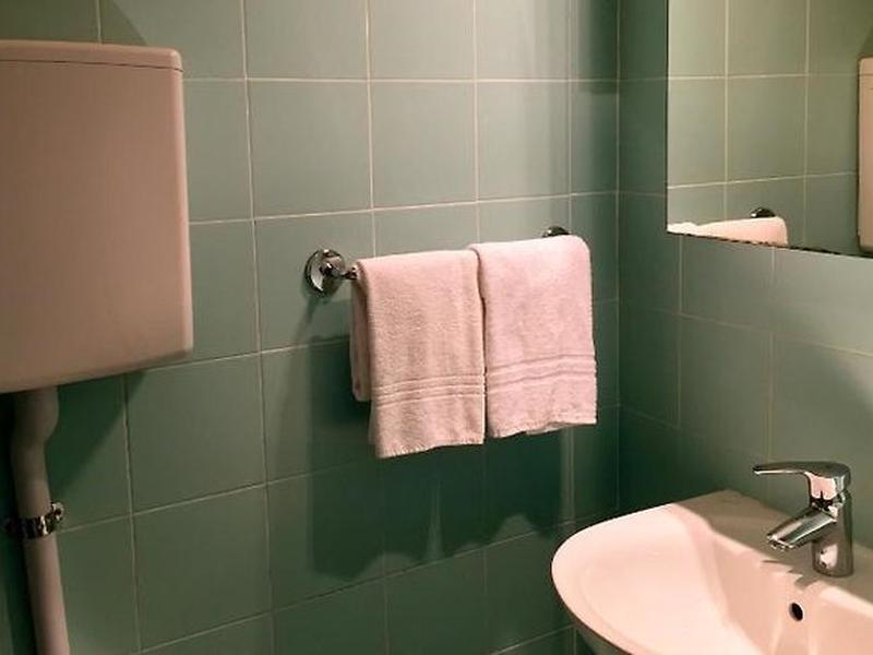 EA21D029795393613251FA5EFE5425D6