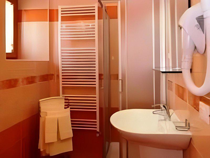 8A41D5B318CC87993B770E3D6FCF4B47