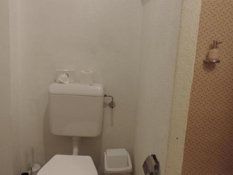 6788ACFD31FDD400304845BC8E93AF7B