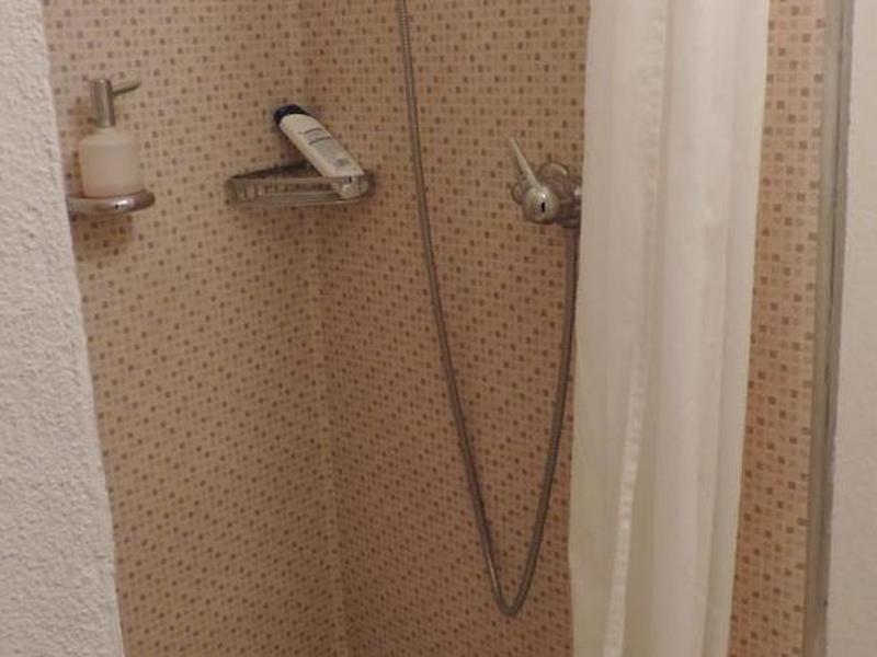 894A6ABEC495C7632D3082406BF9D0EF