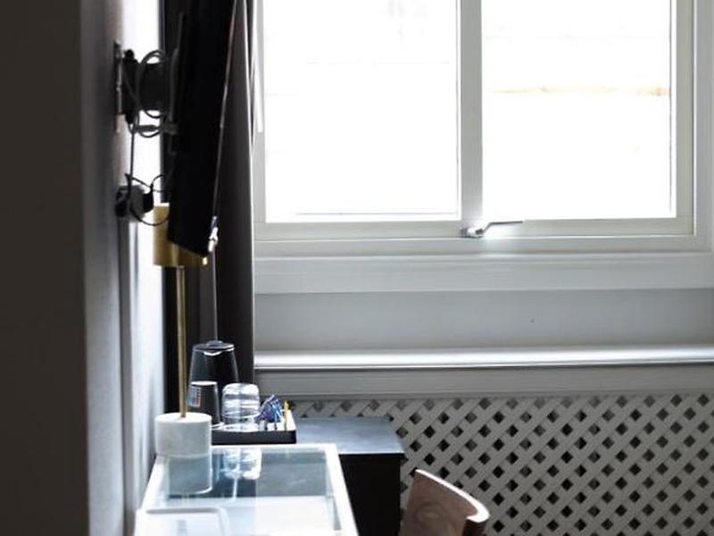 021F378089D5BF2F4090F404FB86F575