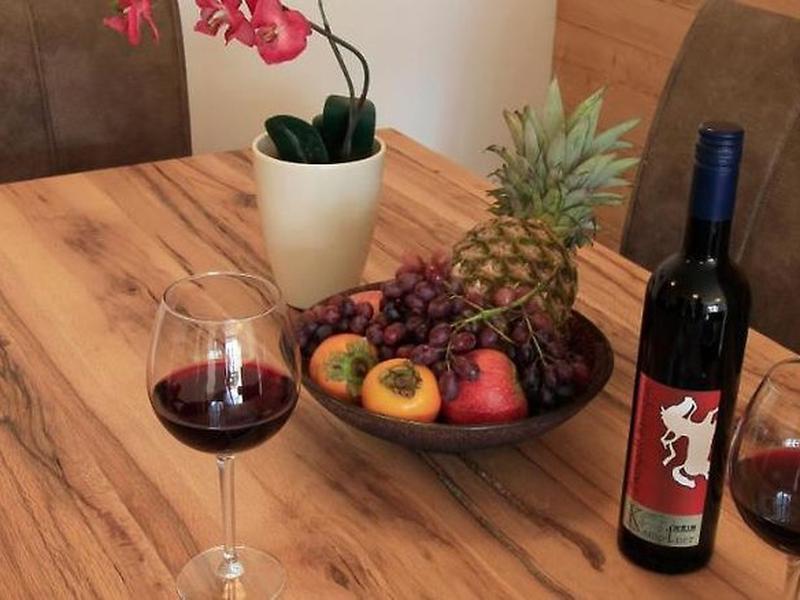 B5582D48694095EF9FBC9D53DACBD0A8