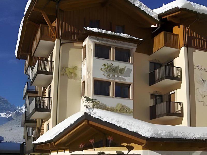 4347009EDDA1C52648A6E27238855CA4