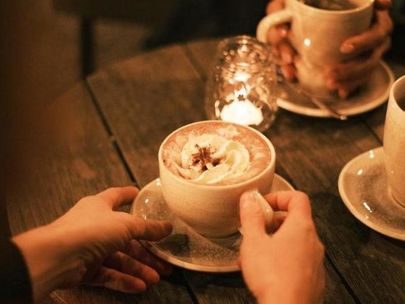 EE8F1827CEF21E921442BCDF9E5827E4