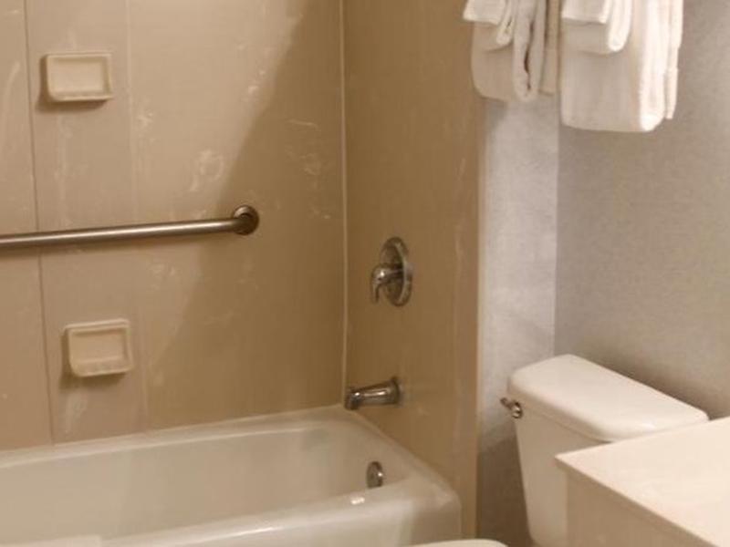 3DF107704930AF869666D351B24B73BA