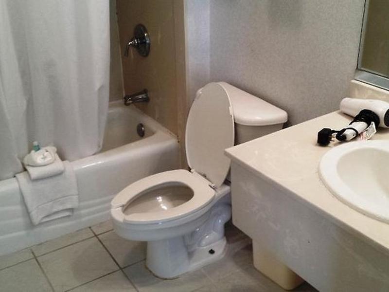 DB2CE16FE6530D12091F667579A56638