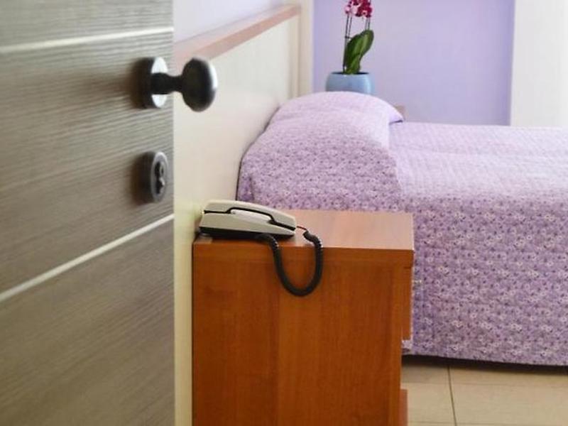 33B4511A7F805DAB389CDFE550FDAB14