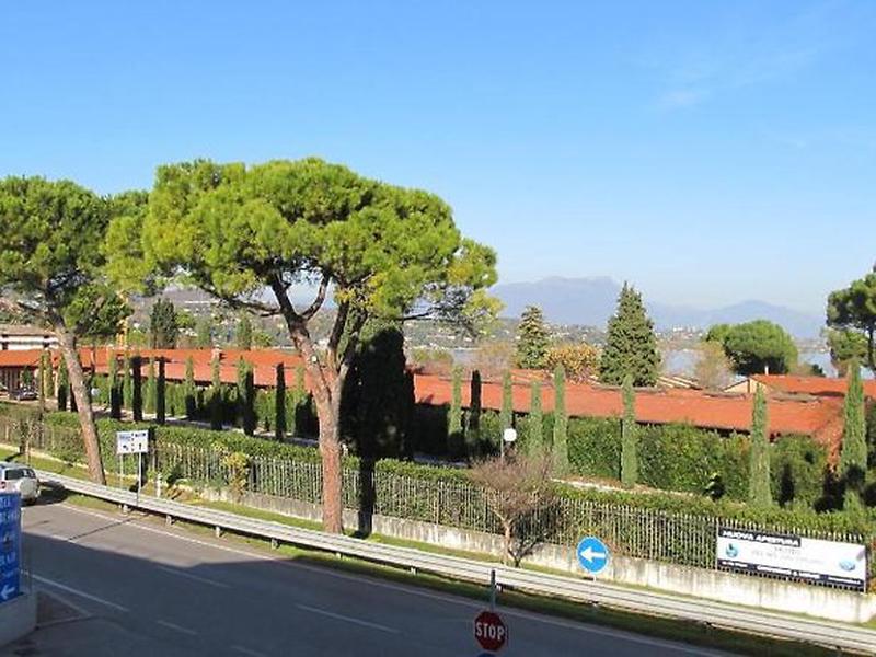 5B506FB77907353B7336E4C0AFD1C9CE